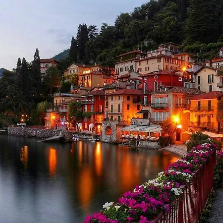 Couette-café Tosca House Varenna